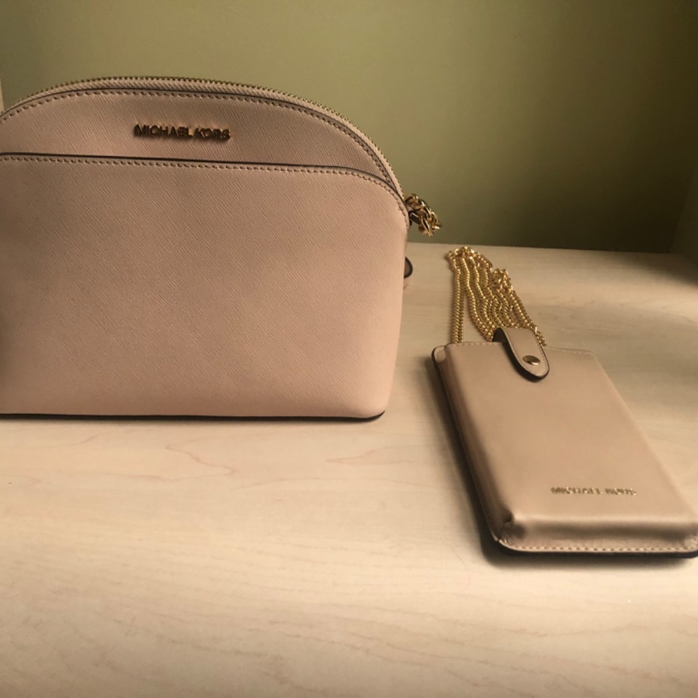 New Michael Kors Soft Pink Crossbody & Michael Kors Blush Crossbody Phone Case